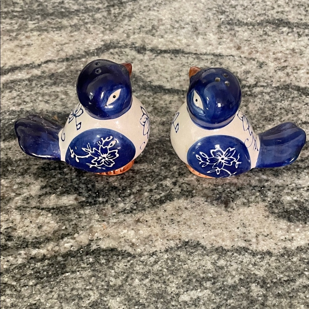 Temptations Blue and White Bird Salt and Pepper Shakers
